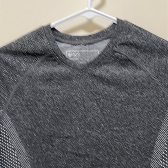 Figs Gray Long Sleeve Top Small - Picture 2 of 5